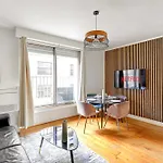 Résidence sur les Champs Elysées